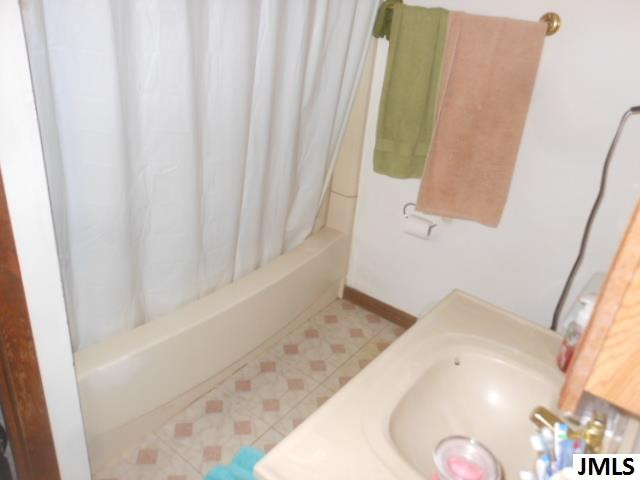 218 Main Street Hanover, MI 49241 - Photo 8 of 12 Photo 8