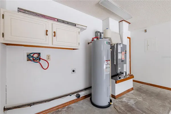 $225,000 | 2681 East Washington Avenue, Unit 18, Eustis, FL 32726
