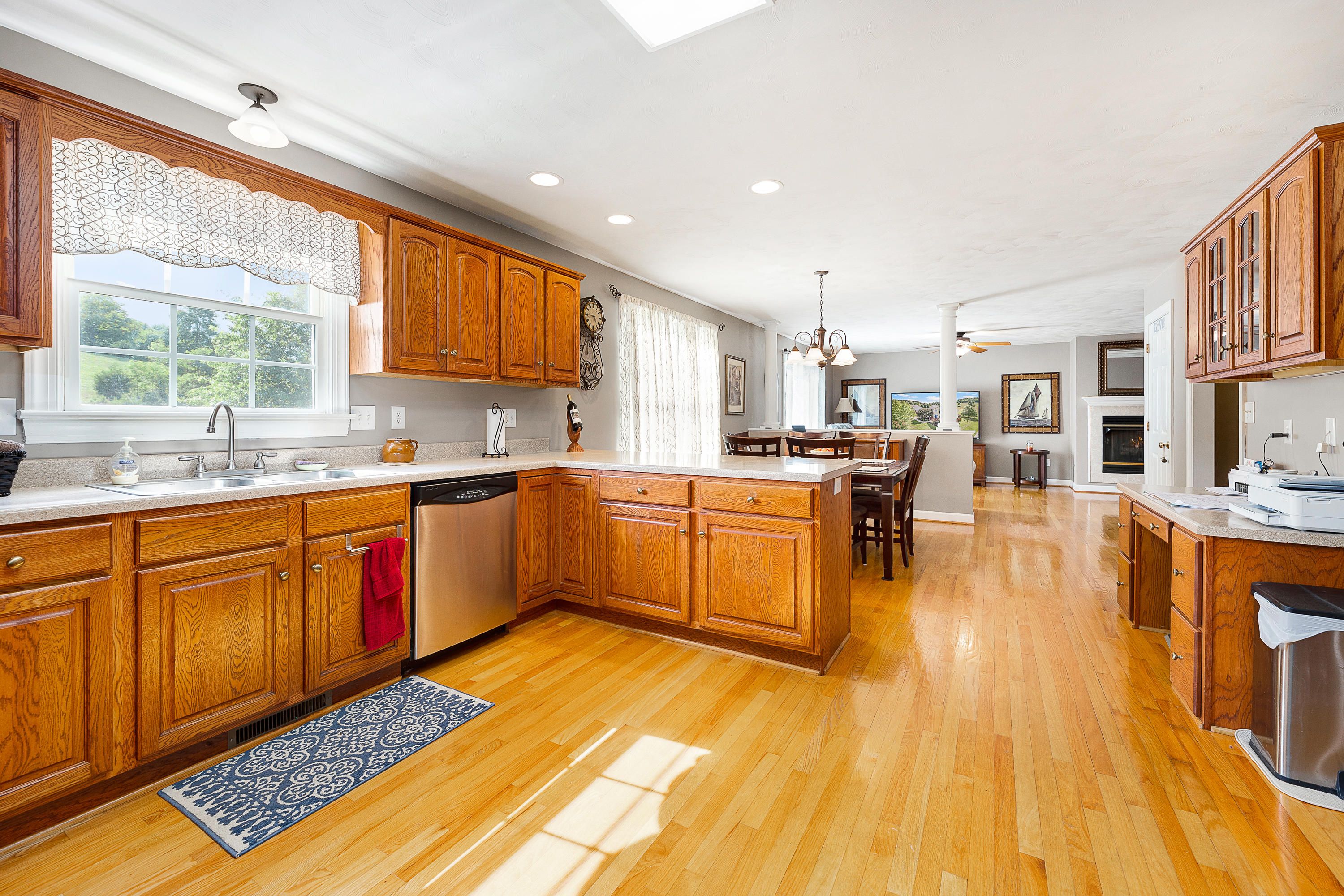 3025 Trinity Road Troutville, VA 24175 - Photo 6 of 33 Kitchen to Breakfast area