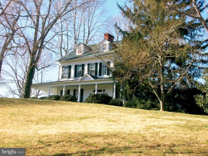 2968 Leeds Manor Road Markham, VA 22643 - Photo 2 of 28 Exterior #2