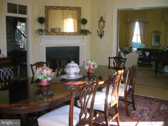 2968 Leeds Manor Road Markham, VA 22643 - Photo 10 of 28 Dining Room