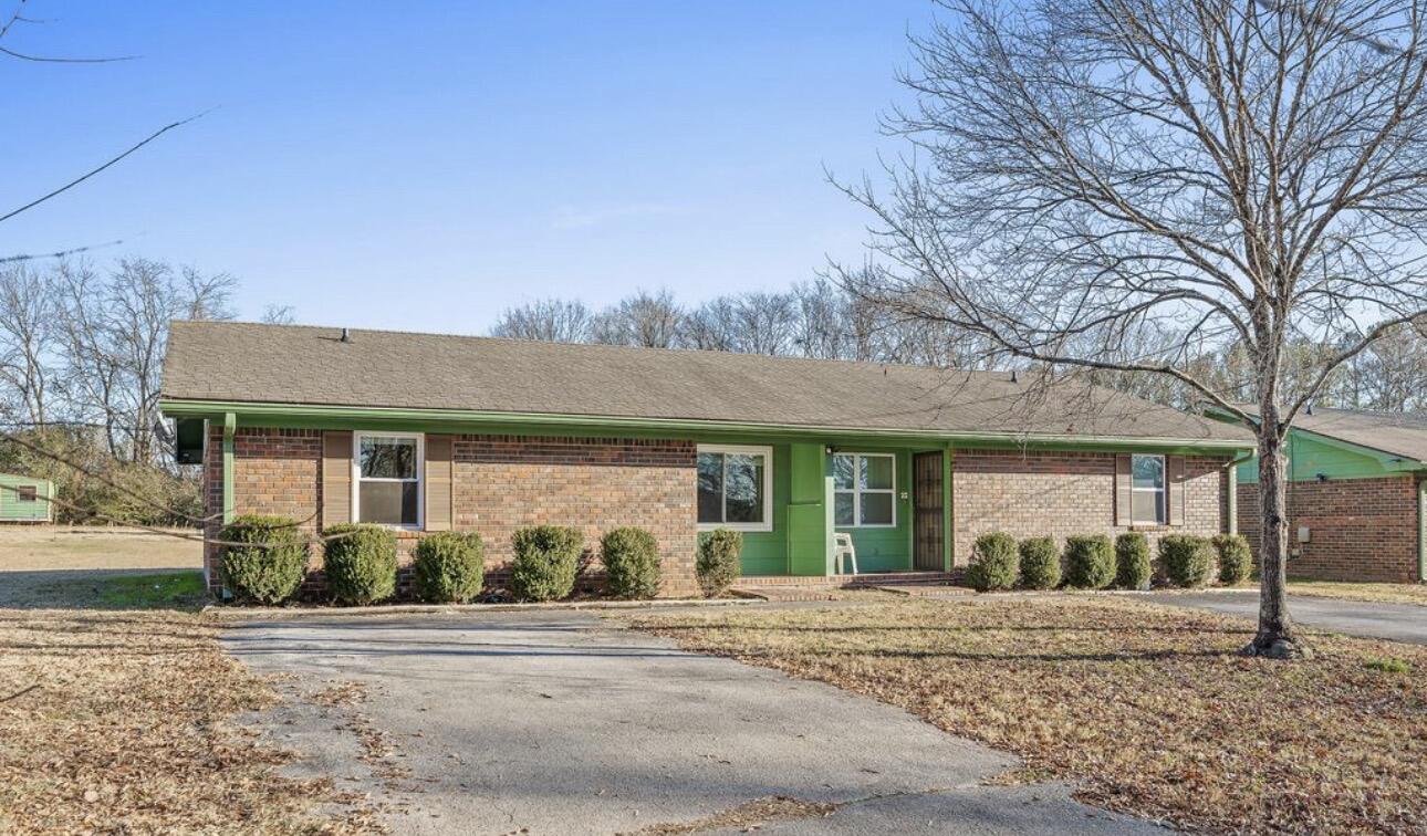 2836 Ohana Way Chattanooga, TN 37421 - Photo 1 of 39 IMG_1500 3