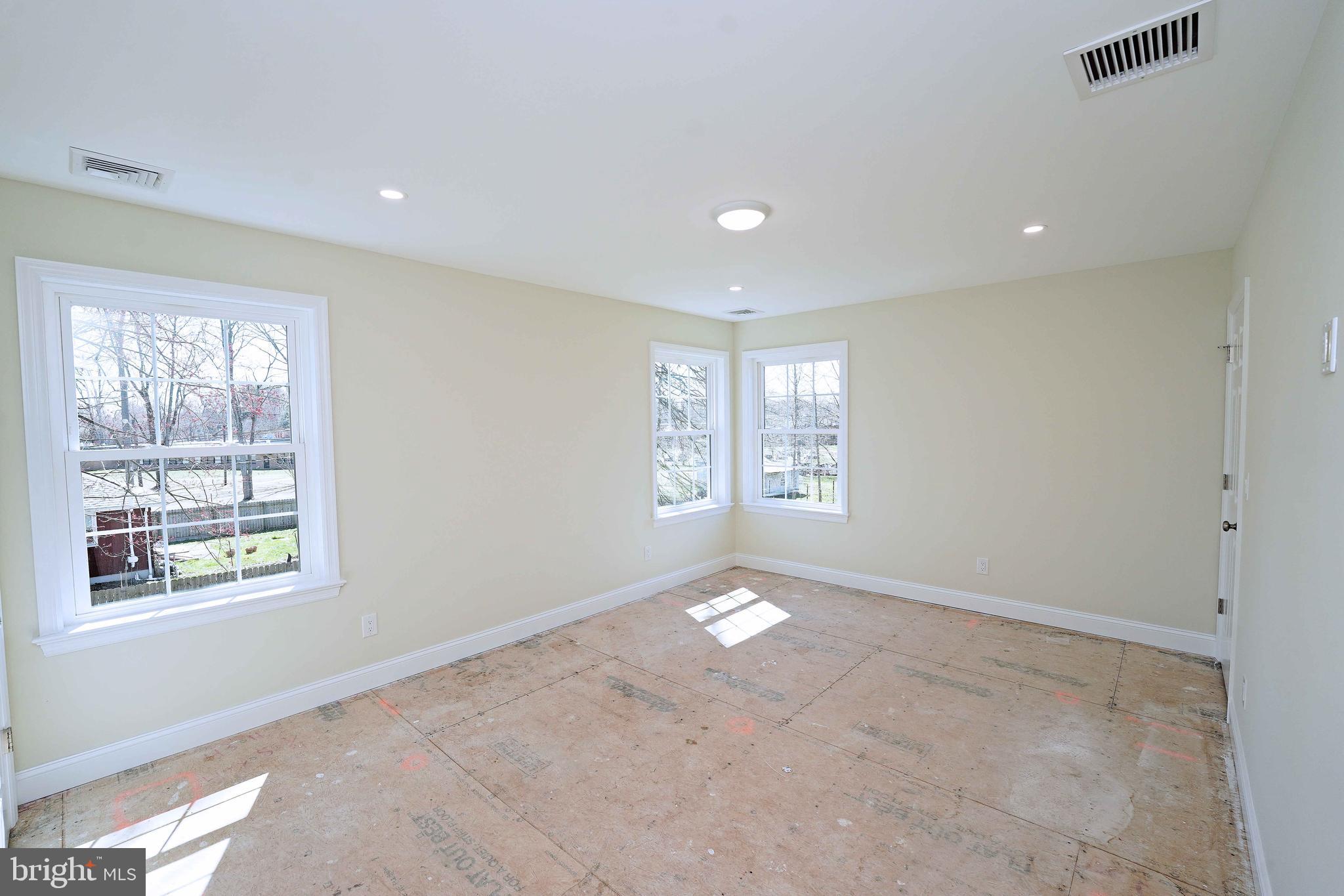 1341 Lower Ferry Road Ewing, NJ 08618 - Photo 21 of 39 a view of an empty room and a window