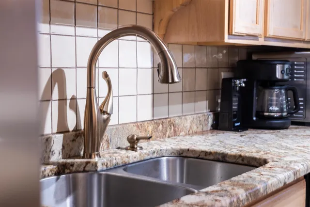 $249,000 | 913 Fulton Street, Galena, IL 61036