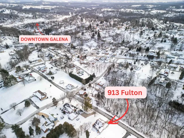 $249,000 | 913 Fulton Street, Galena, IL 61036