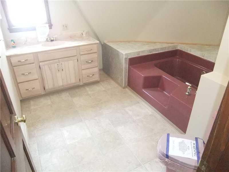 501 Deer Ridge Road Sarver, PA 16055 - Photo 10 of 24 Full Bath.