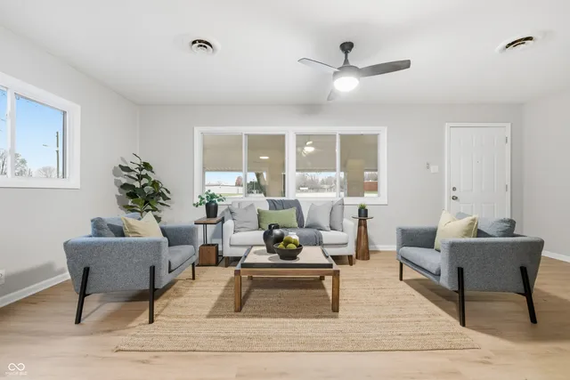 $184,900 | 1605 North K Street, Elwood, IN 46036