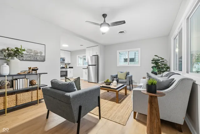 $184,900 | 1605 North K Street, Elwood, IN 46036