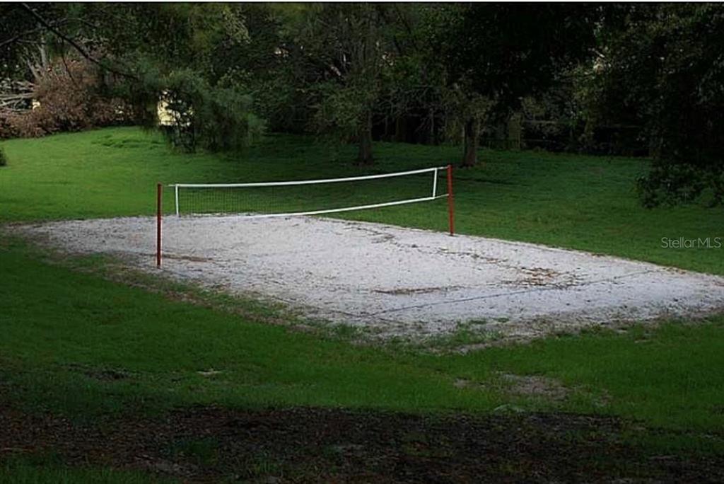 365 Forestway Circle, Unit 101 Altamonte Springs, FL 32701 - Photo 13 of 16 a view of park with plants