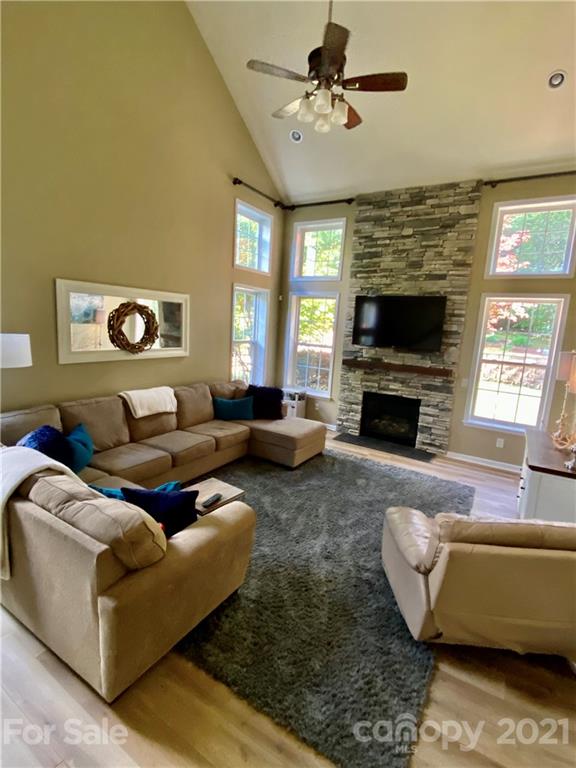 1949 Woodstream Road Harrisburg, NC 28075 - Photo 4 of 23 Gallery Image 4