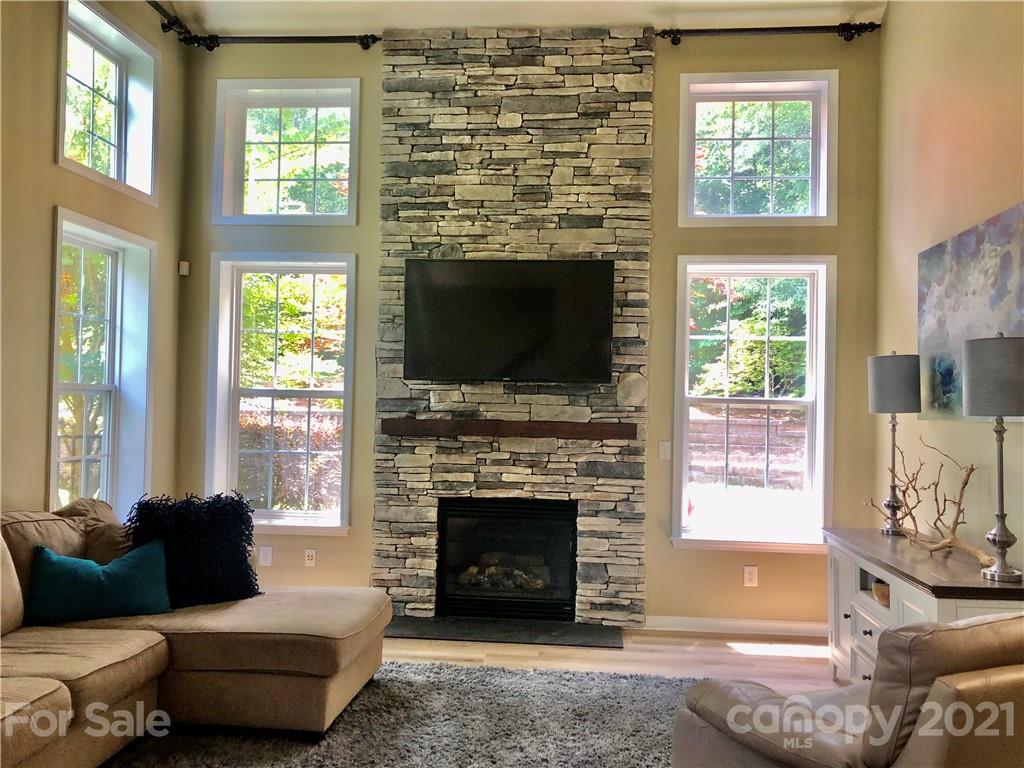 1949 Woodstream Road Harrisburg, NC 28075 - Photo 5 of 23 Gallery Image 5