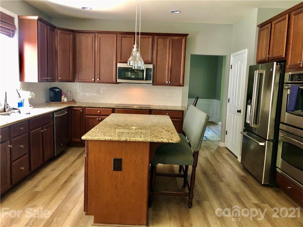 1949 Woodstream Road Harrisburg, NC 28075 - Photo 9 of 23 Gallery Image 9