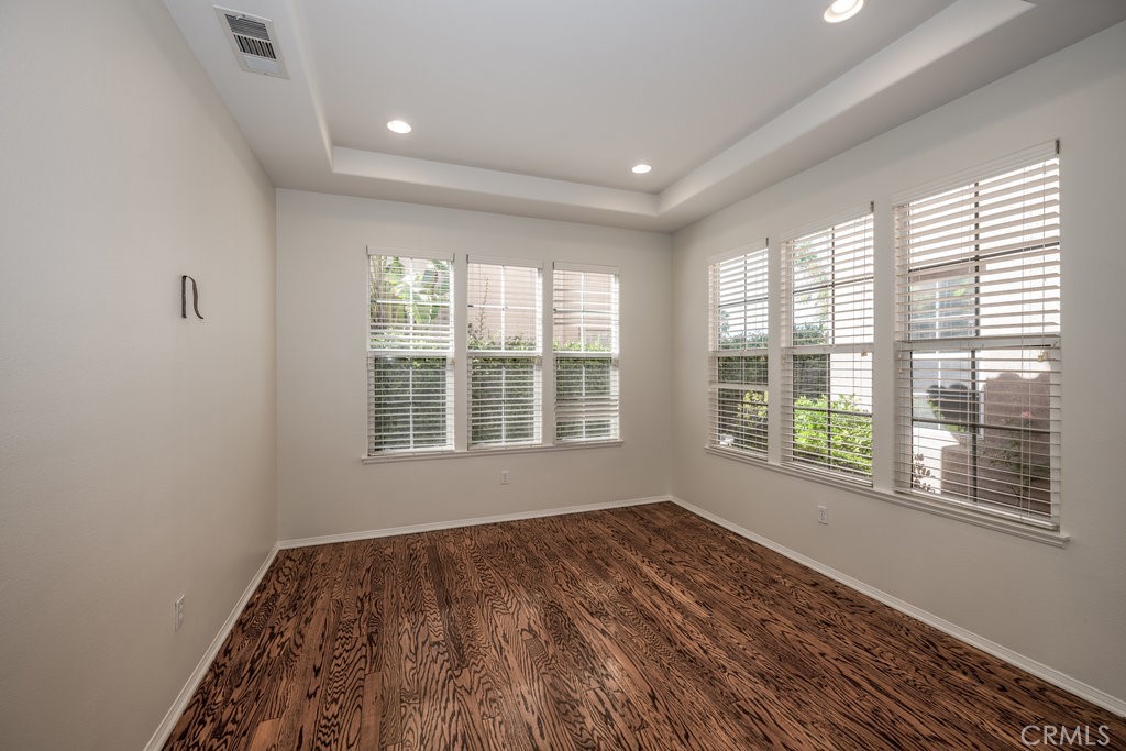 25768 Hawthorne Place Stevenson Ranch, CA 91381 - Photo 7 of 42