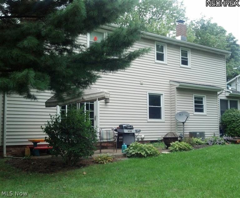 126 Hurd Road Aurora, OH 44202 - Photo 2 of 21 Gallery Image 2