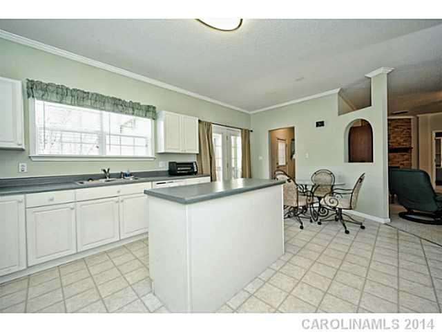 7618 Walkup Road Waxhaw, NC 28173 - Photo 5 of 16 Gallery Image 5
