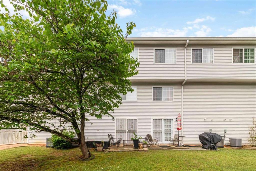 405 Fairburn Road Southwest, Unit 189 Atlanta, GA 30331 - Photo 26 of 27