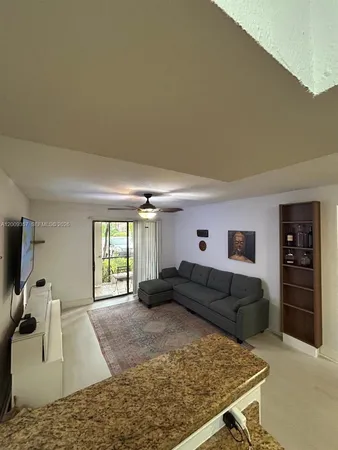 $1,850 | 15551 Southwest 104th Terrace, Unit 814, Miami, FL 33196