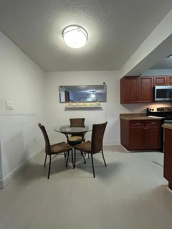 $1,850 | 15551 Southwest 104th Terrace, Unit 814, Miami, FL 33196