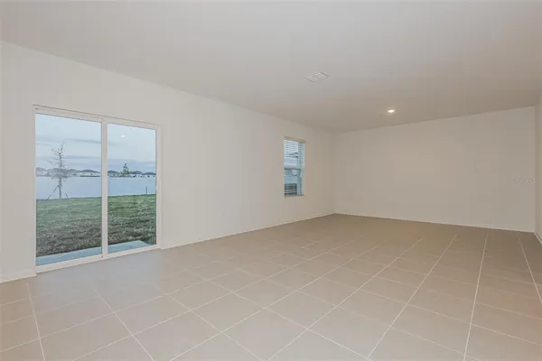 $2,195 | 315 Artemis St Lake, Lake Wales, FL 33853