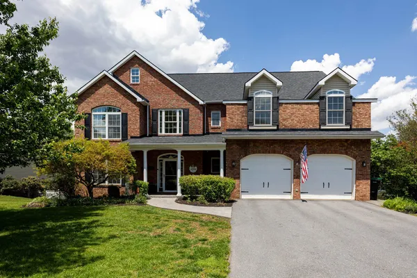 $680,000 | 240 Northview Drive, Dayton, VA 22821