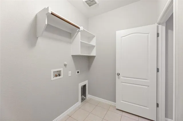 $2,299 | 1004 Water Garden Circle, Little Elm, TX 75068