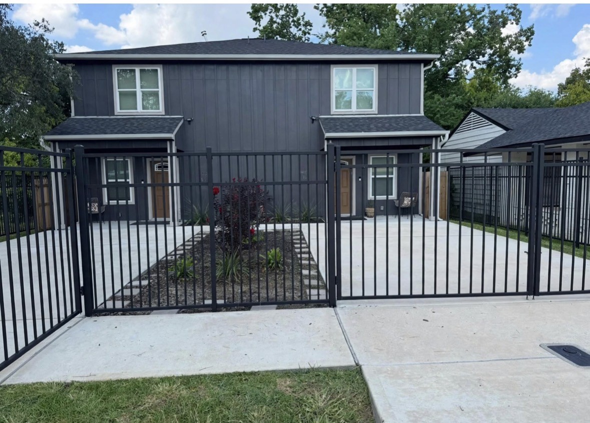 3433 Lydia Street Houston, TX 77021 - Photo 1 of 11 Gallery Image 1