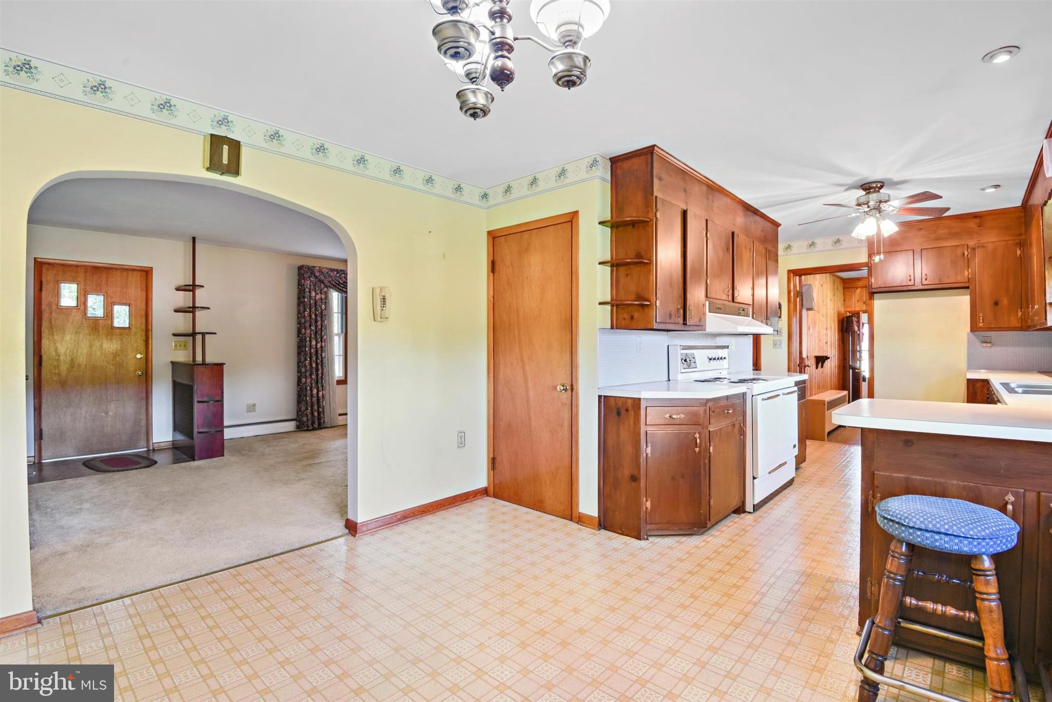 1270 Nicodemus Road New Windsor, MD 21776 - Photo 6 of 27 Gallery Image 6