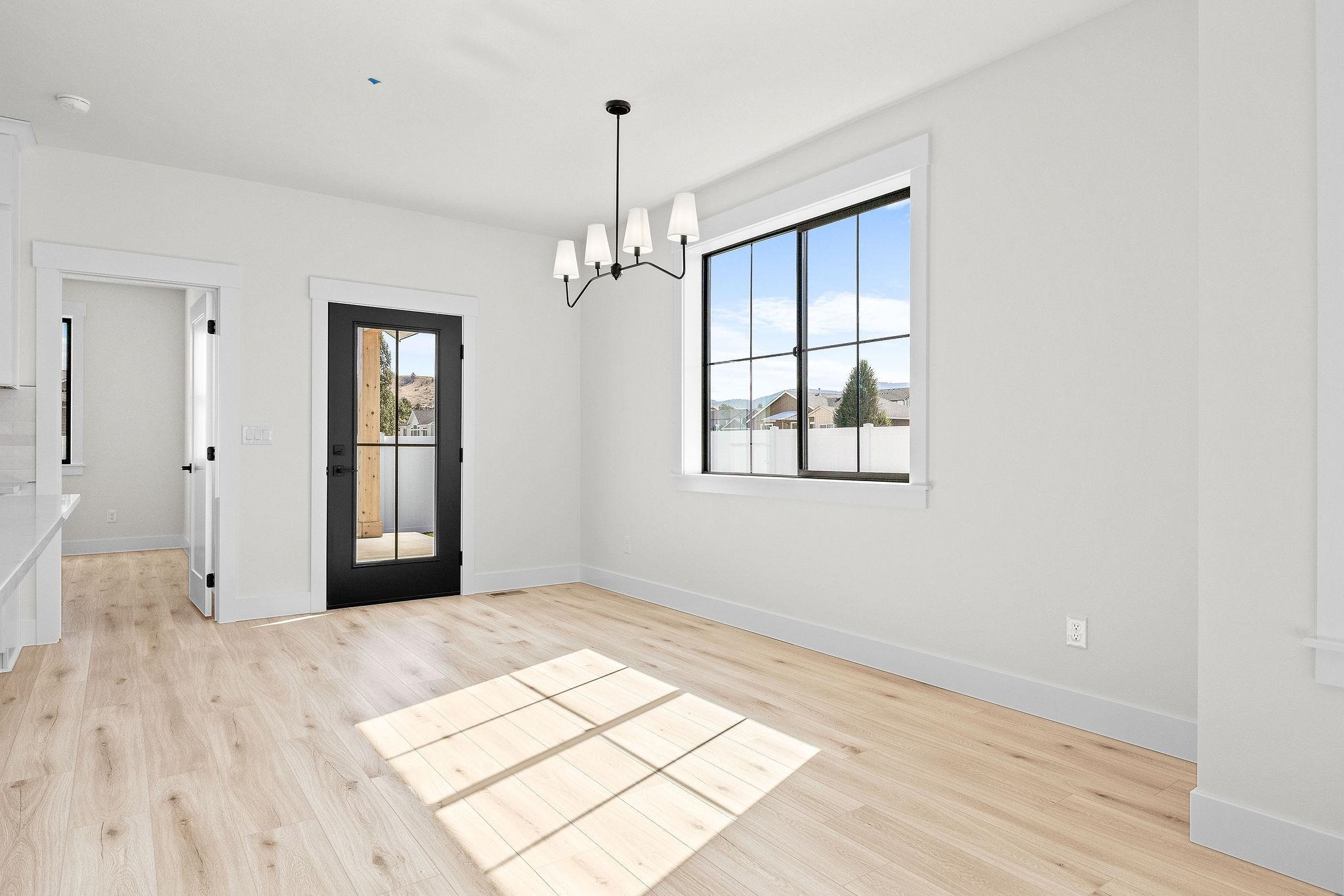 129 South Lone Tree Road Spokane Valley, WA 99016 - Photo 14 of 45 Gallery Image 14