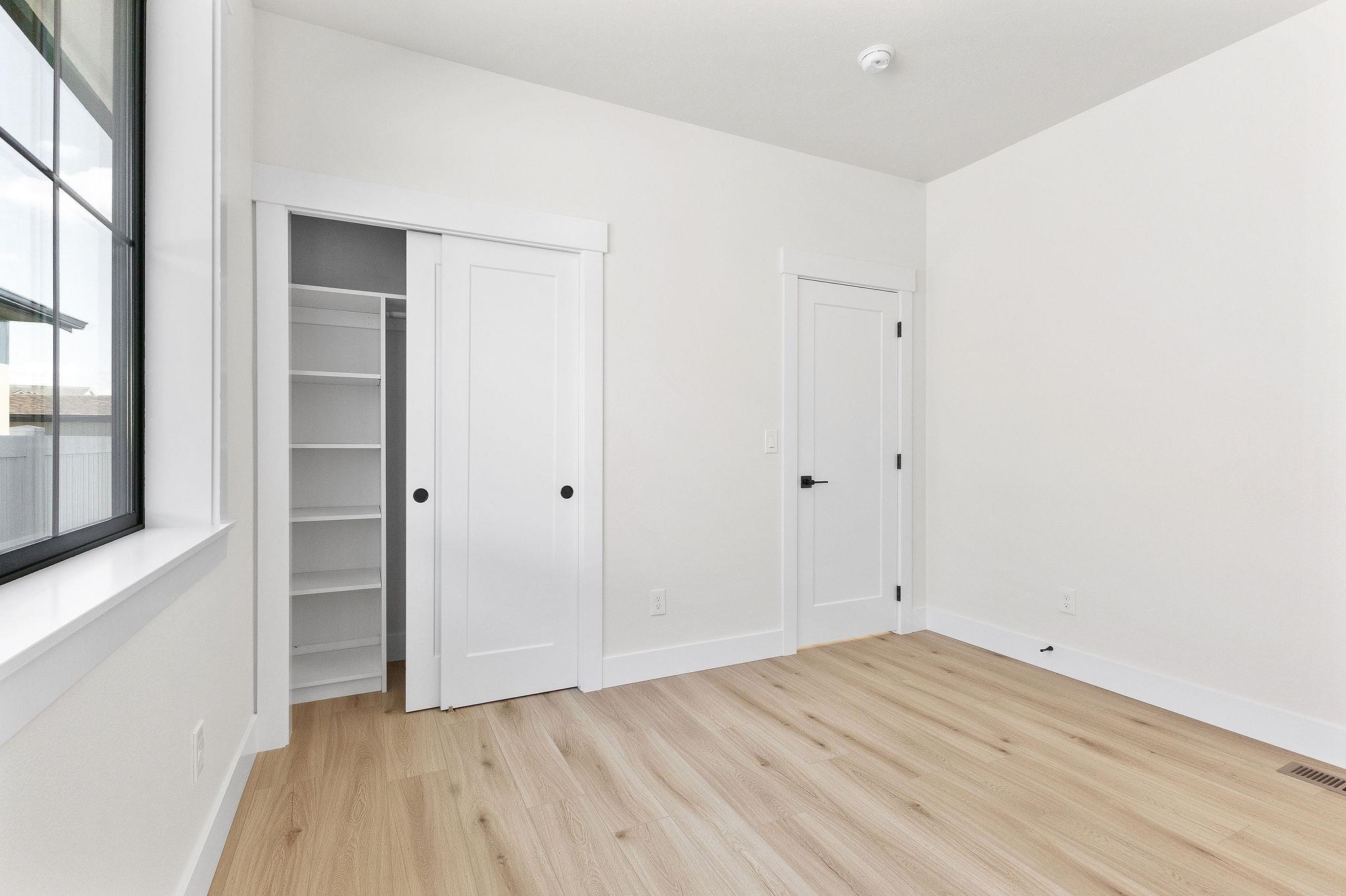 129 South Lone Tree Road Spokane Valley, WA 99016 - Photo 23 of 45 Gallery Image 23
