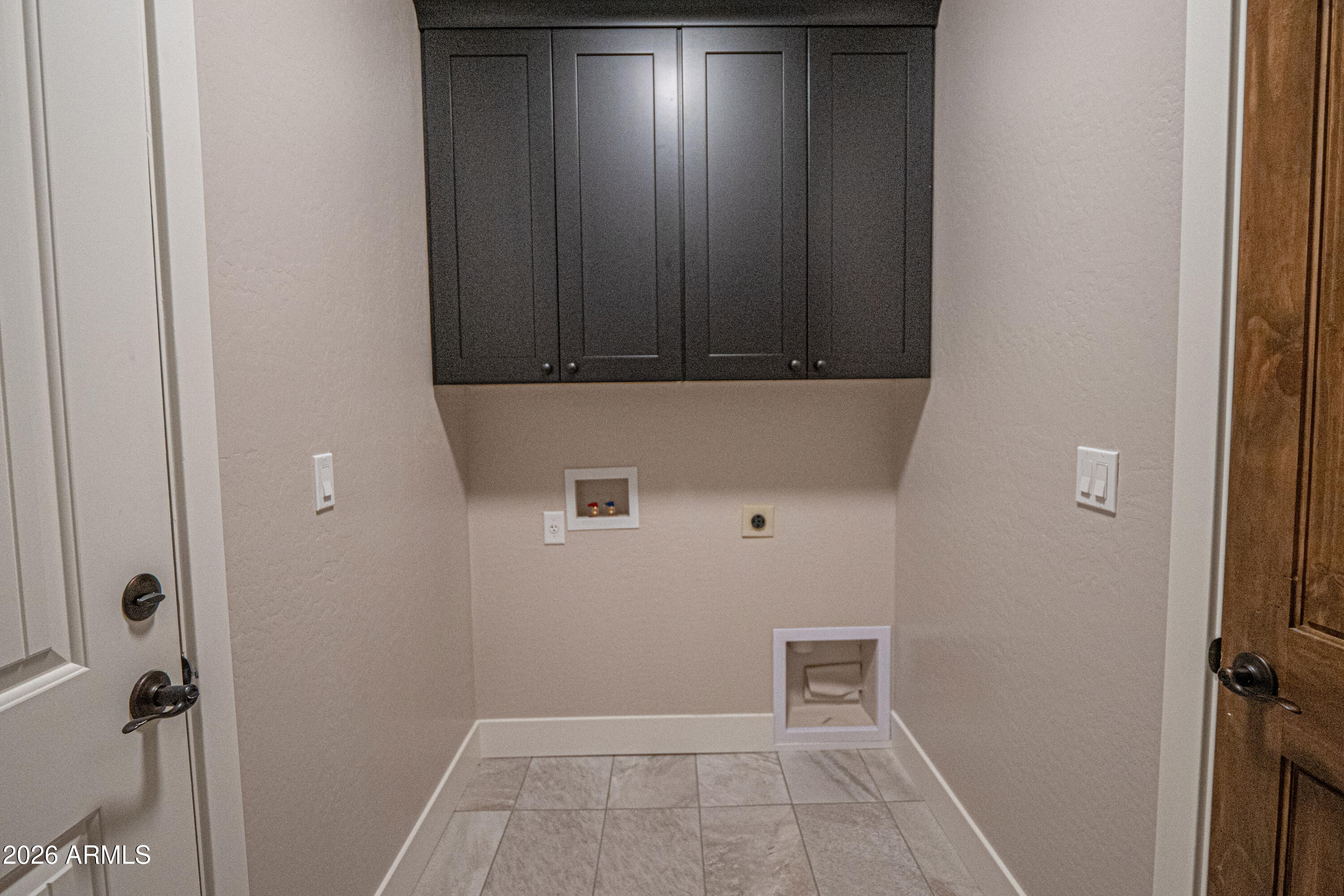 2041 East Rimstone Drive Show Low, AZ 85901 - Photo 37 of 38 laundry1