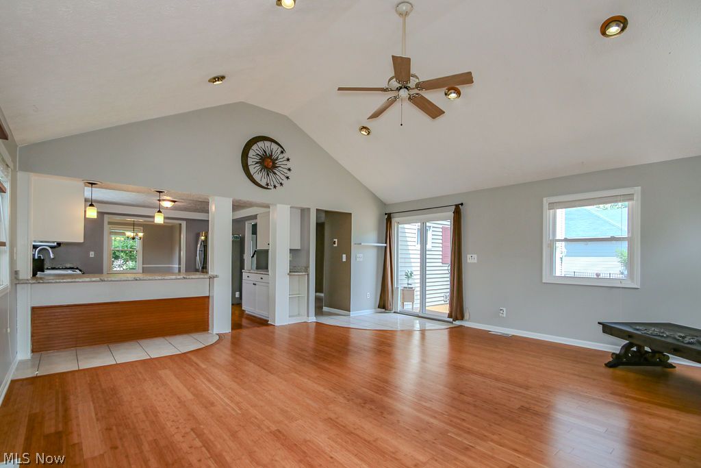 12433 Webster Road Strongsville, OH 44136 - Photo 14 of 50