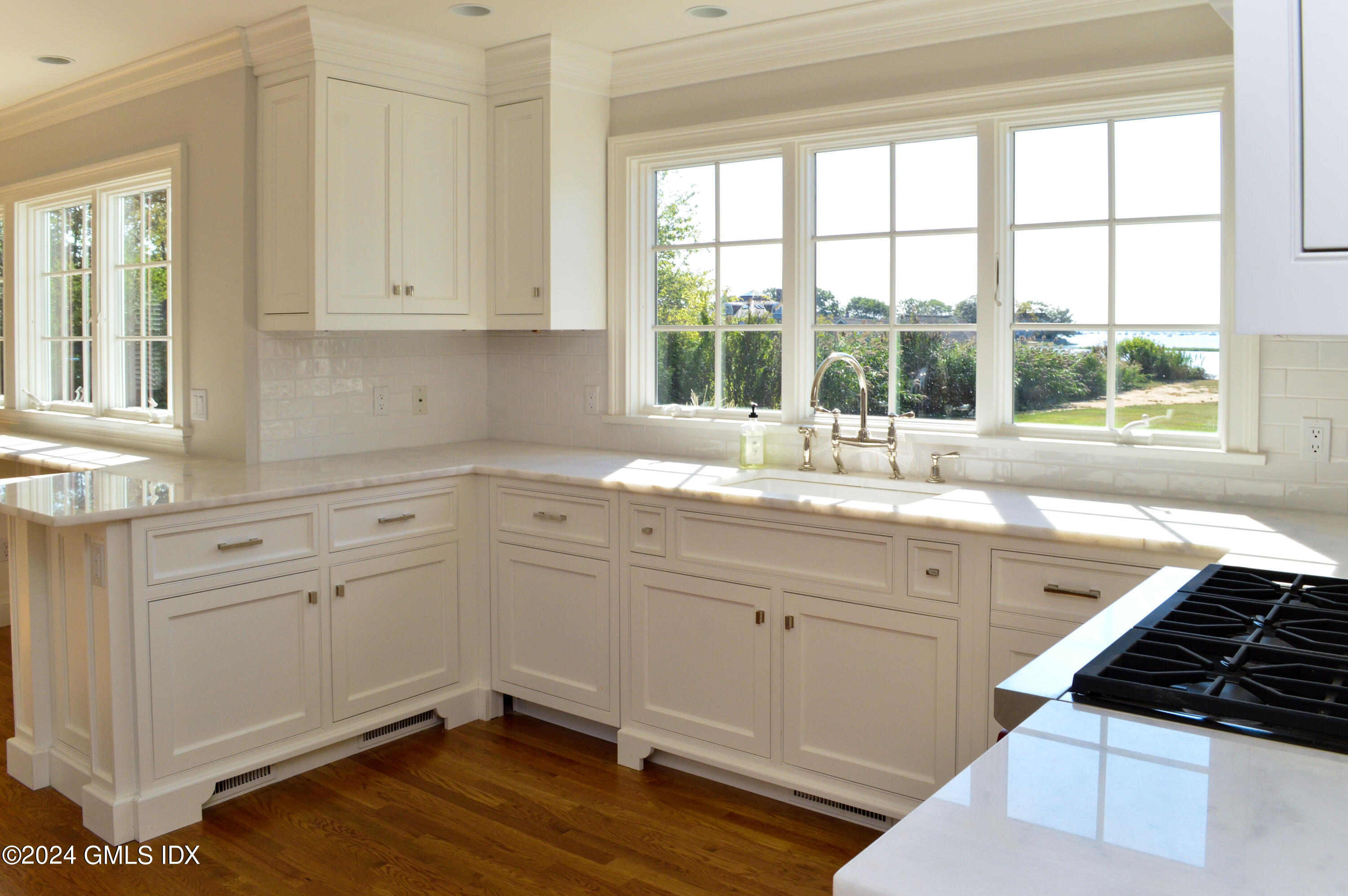 17 Nawthorne Road Greenwich, CT 06870 - Photo 13 of 20 K9TB9G - 17 Nawthorne Road(12)