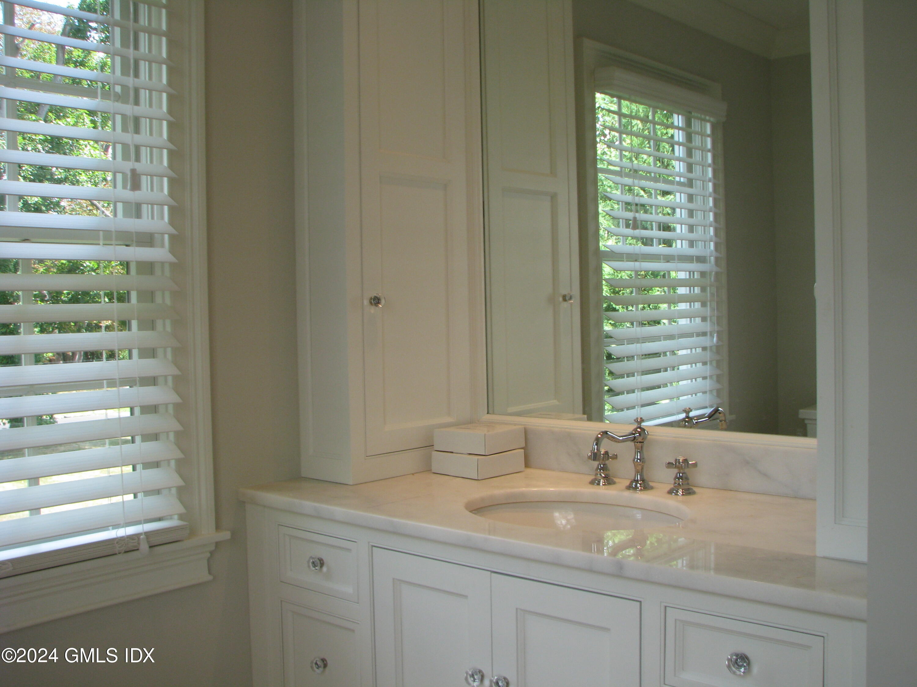 17 Nawthorne Road Greenwich, CT 06870 - Photo 19 of 20 K9TB9G - 17 Nawthorne Road(18)