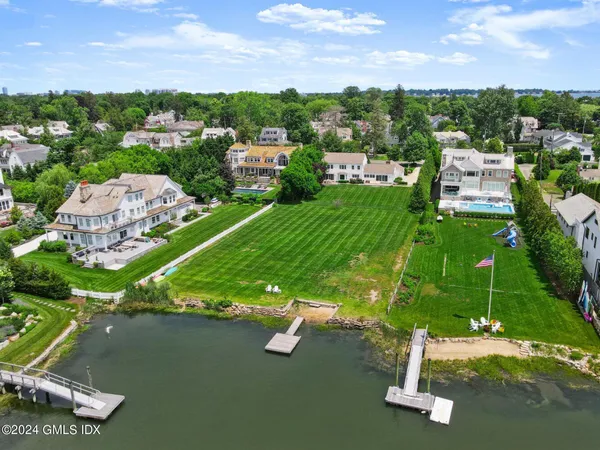 $25,000 | 17 Nawthorne Road, Greenwich, CT 06870