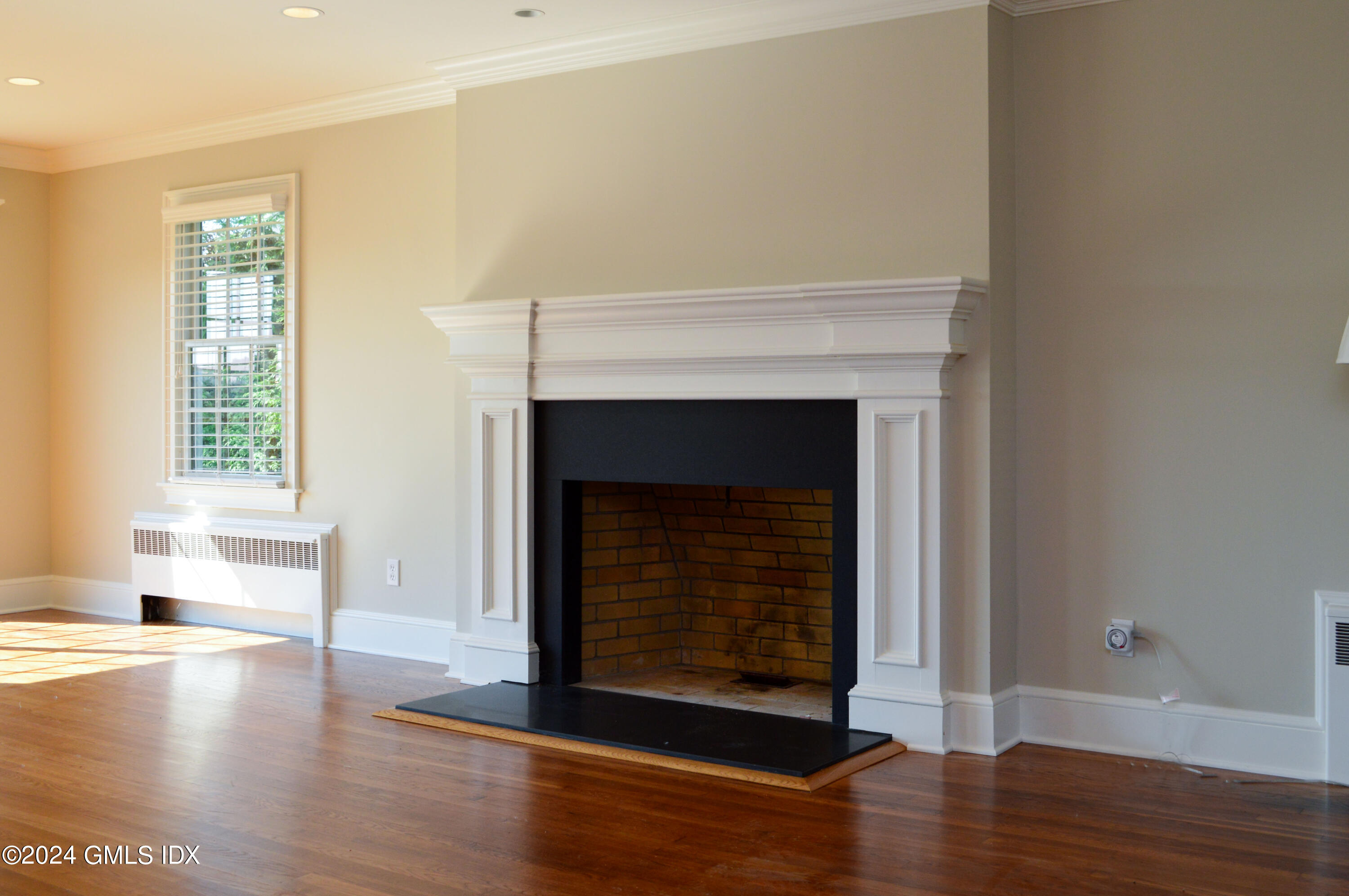 17 Nawthorne Road Greenwich, CT 06870 - Photo 10 of 20 K9TB9G - 17 Nawthorne Road(9)