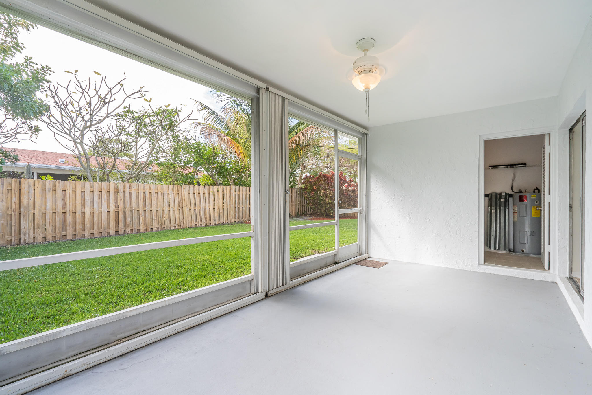 500 Northeast 17th Street Boca Raton, FL 33432 - Photo 39 of 70 502 Screened Patio
