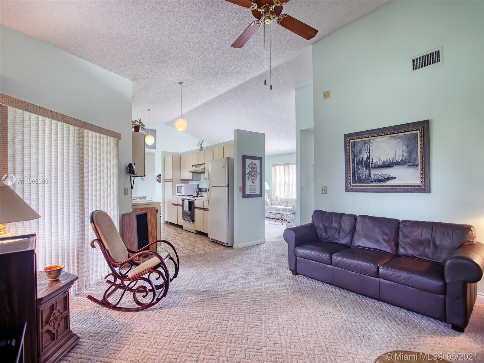 9657 Trivolo Place Boca Raton, FL 33434 - Photo 14 of 35