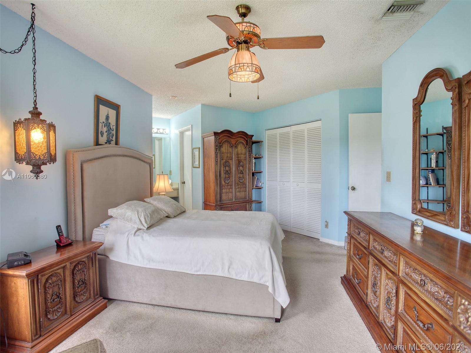 9657 Trivolo Place Boca Raton, FL 33434 - Photo 17 of 35