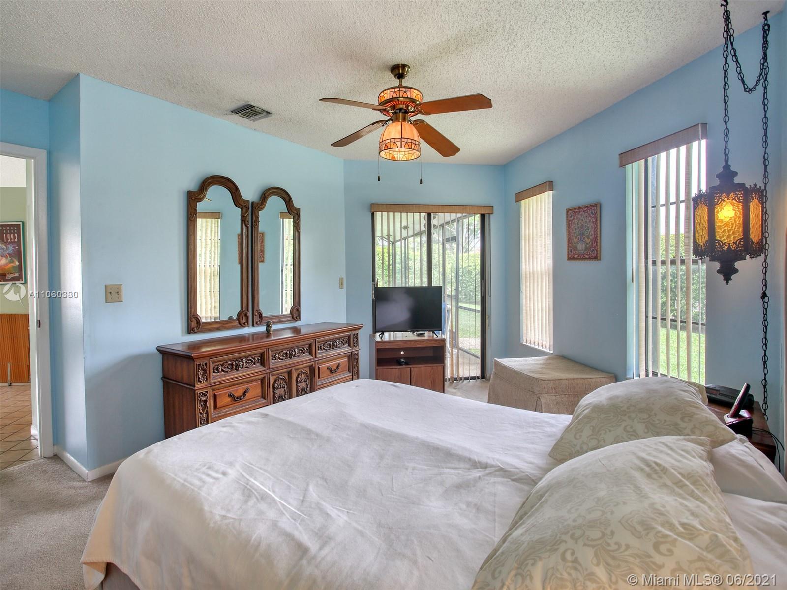 9657 Trivolo Place Boca Raton, FL 33434 - Photo 18 of 35