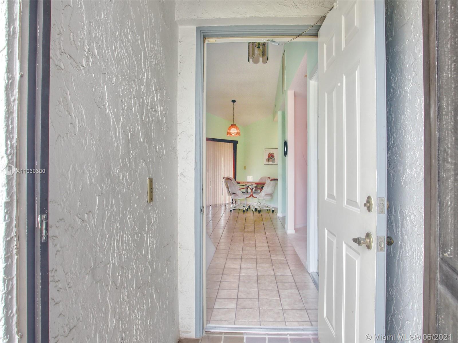 9657 Trivolo Place Boca Raton, FL 33434 - Photo 3 of 35