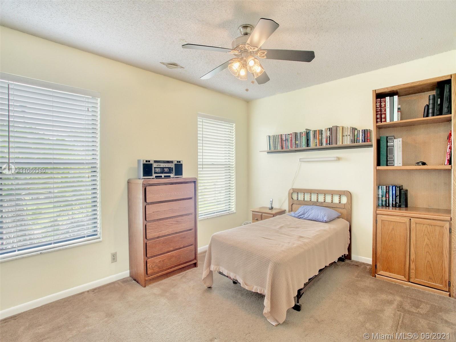 9657 Trivolo Place Boca Raton, FL 33434 - Photo 25 of 35