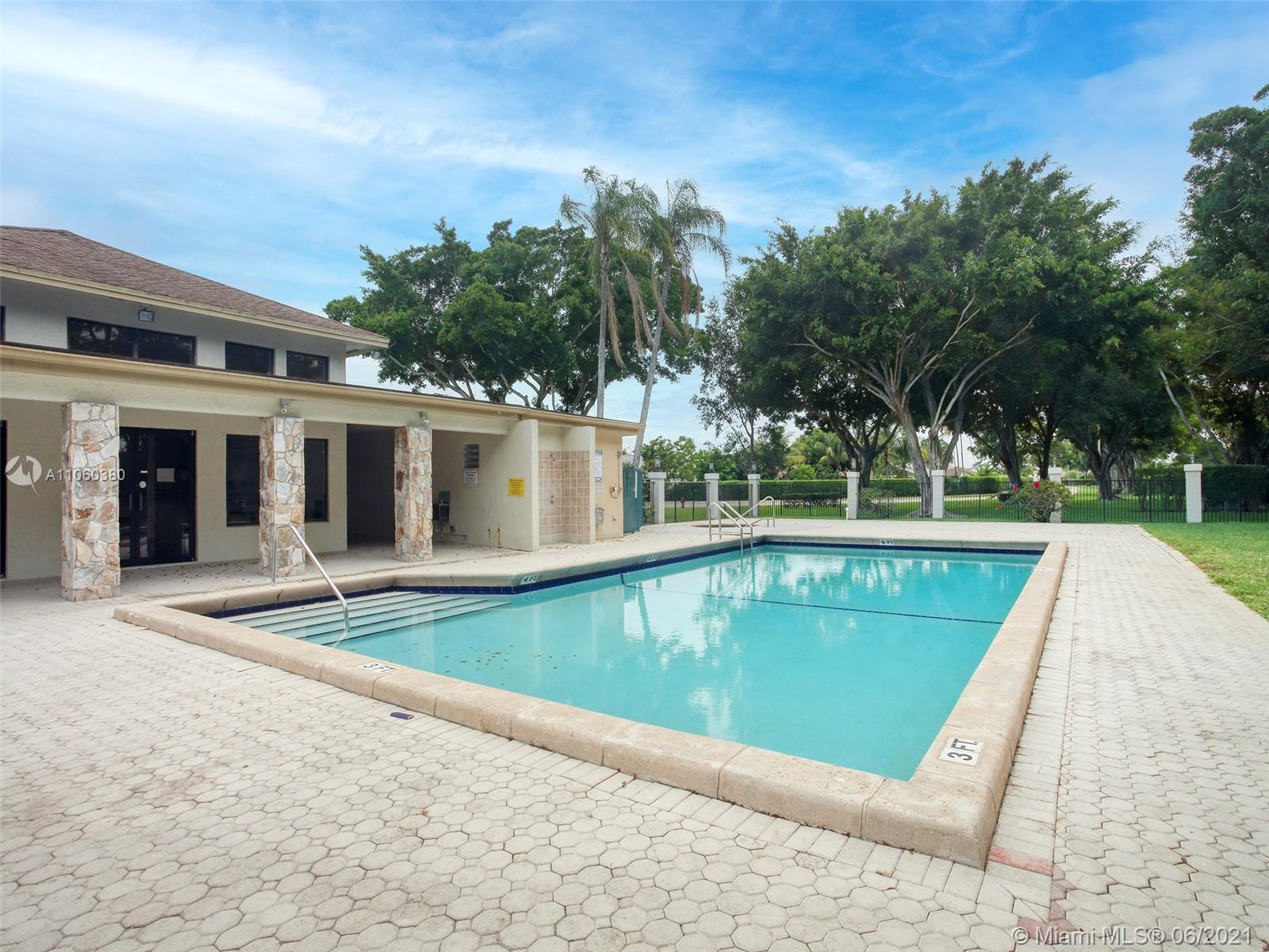 9657 Trivolo Place Boca Raton, FL 33434 - Photo 32 of 35