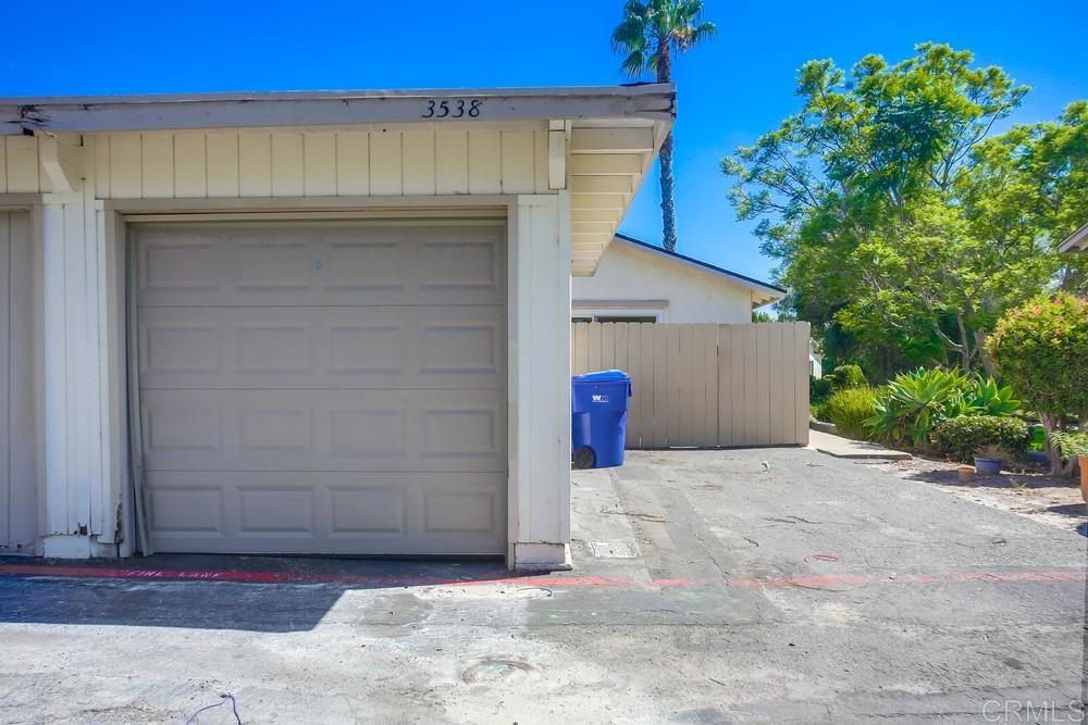 3538 Sandpiper Place Oceanside, CA 92056 - Photo 15 of 16 a backyard of a house