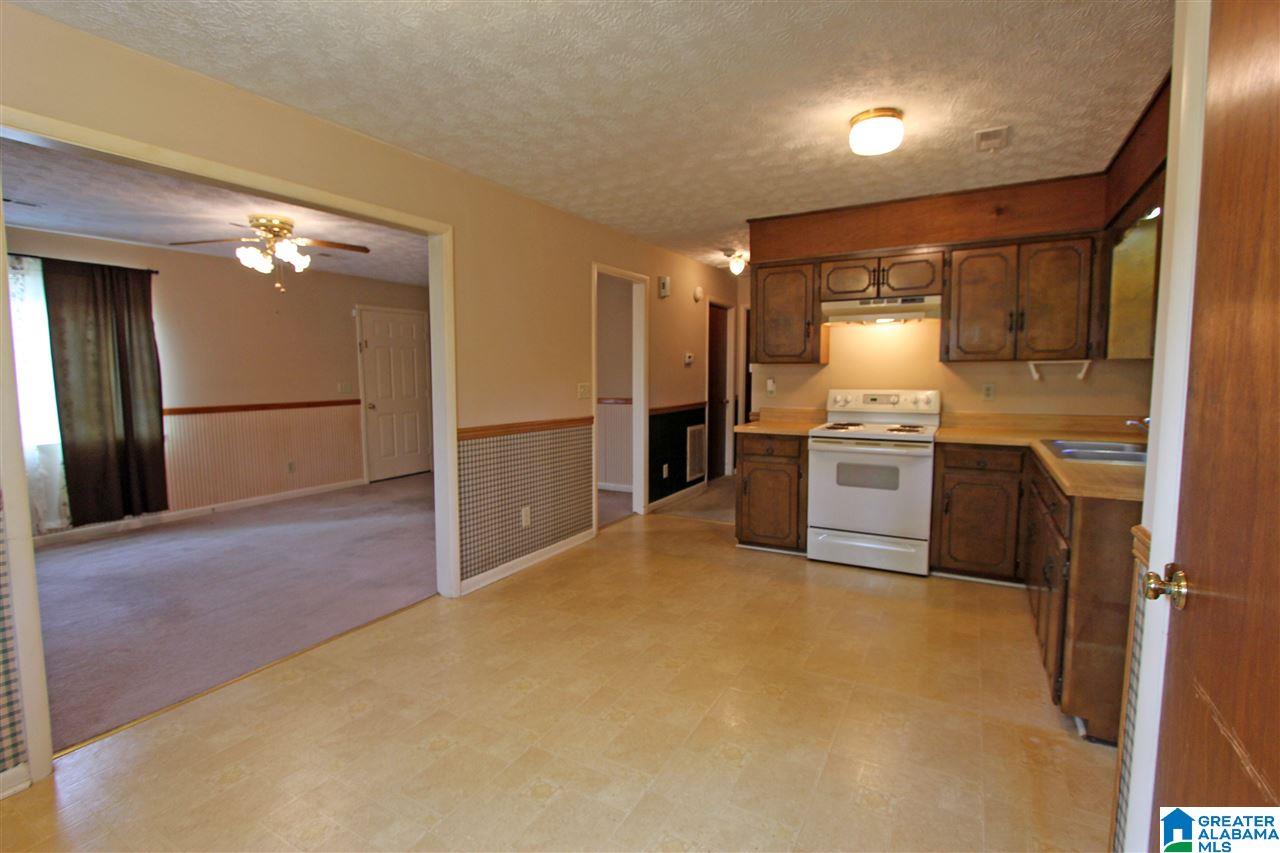336 Cave Road Anniston, AL 36206 - Photo 5 of 32