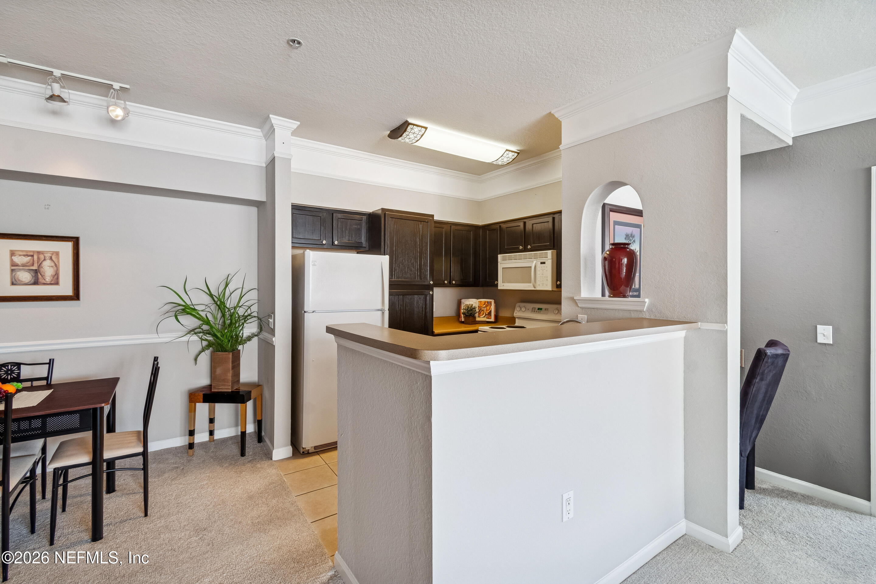 8550 Touchton Road, Unit 527 Jacksonville, FL 32216 - Photo 12 of 50 Kitchen