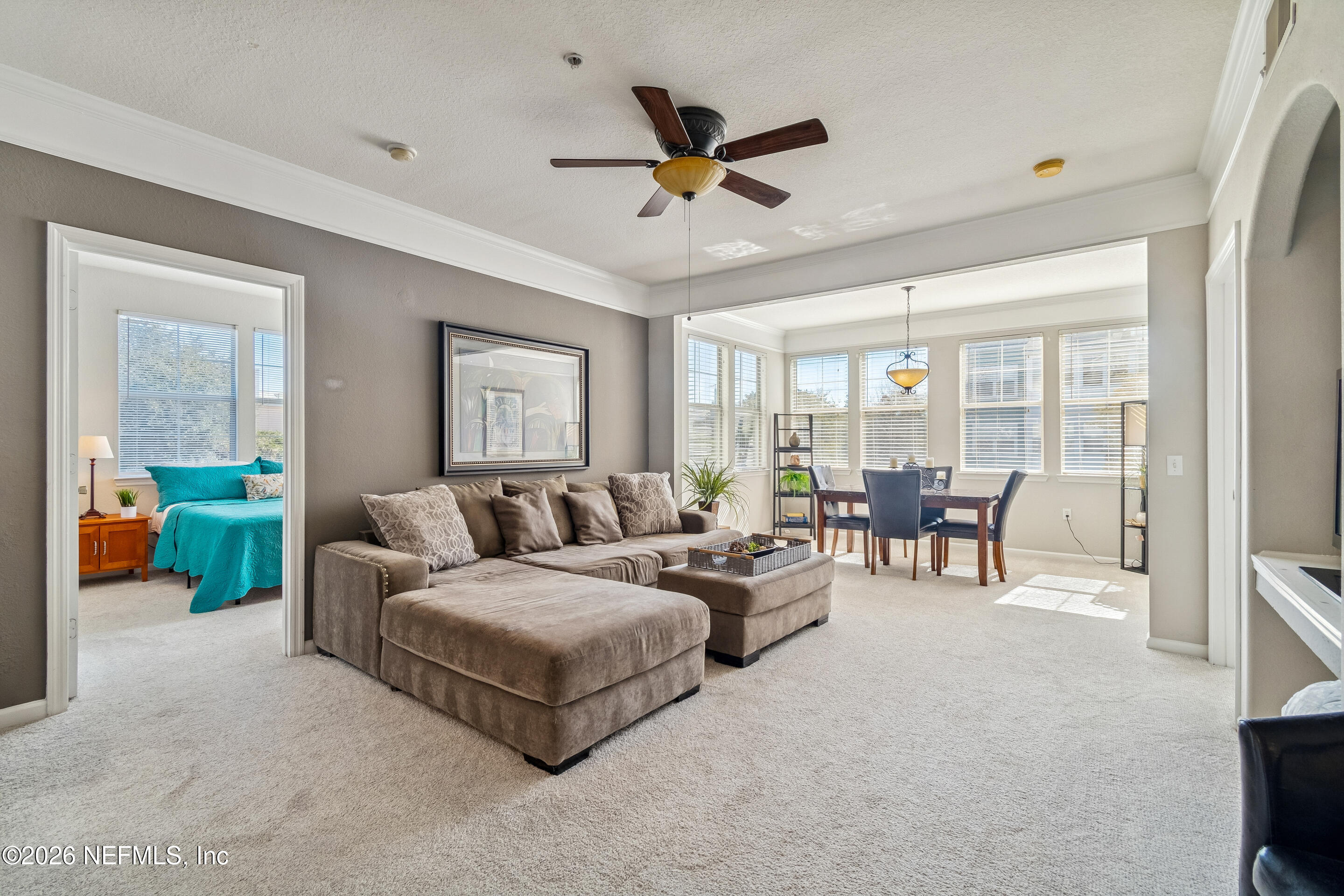 8550 Touchton Road, Unit 527 Jacksonville, FL 32216 - Photo 13 of 50 Living Room