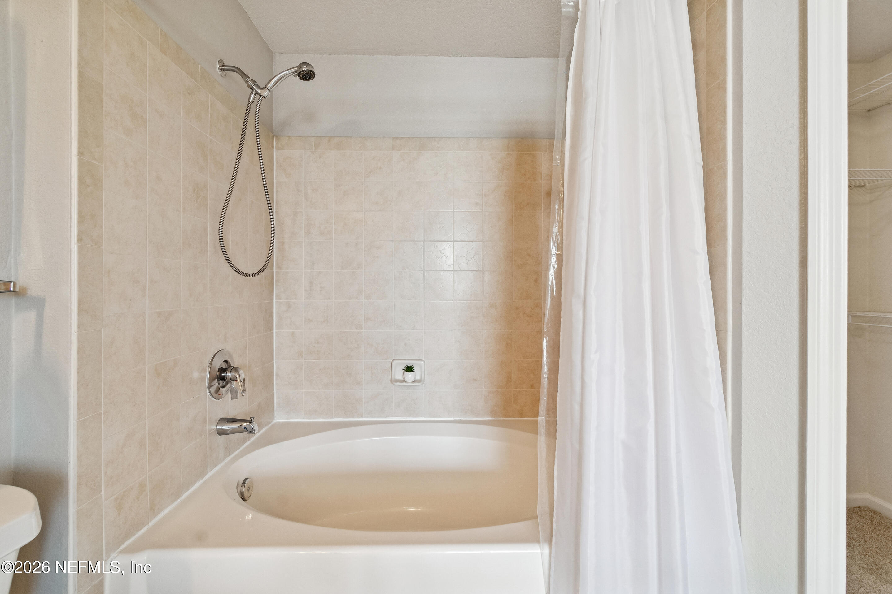 8550 Touchton Road, Unit 527 Jacksonville, FL 32216 - Photo 26 of 50 Bathroom 1