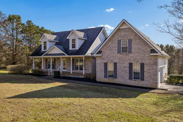 $499,900 | 2131 Spring Lake Drive, Spring Hill, TN 37174