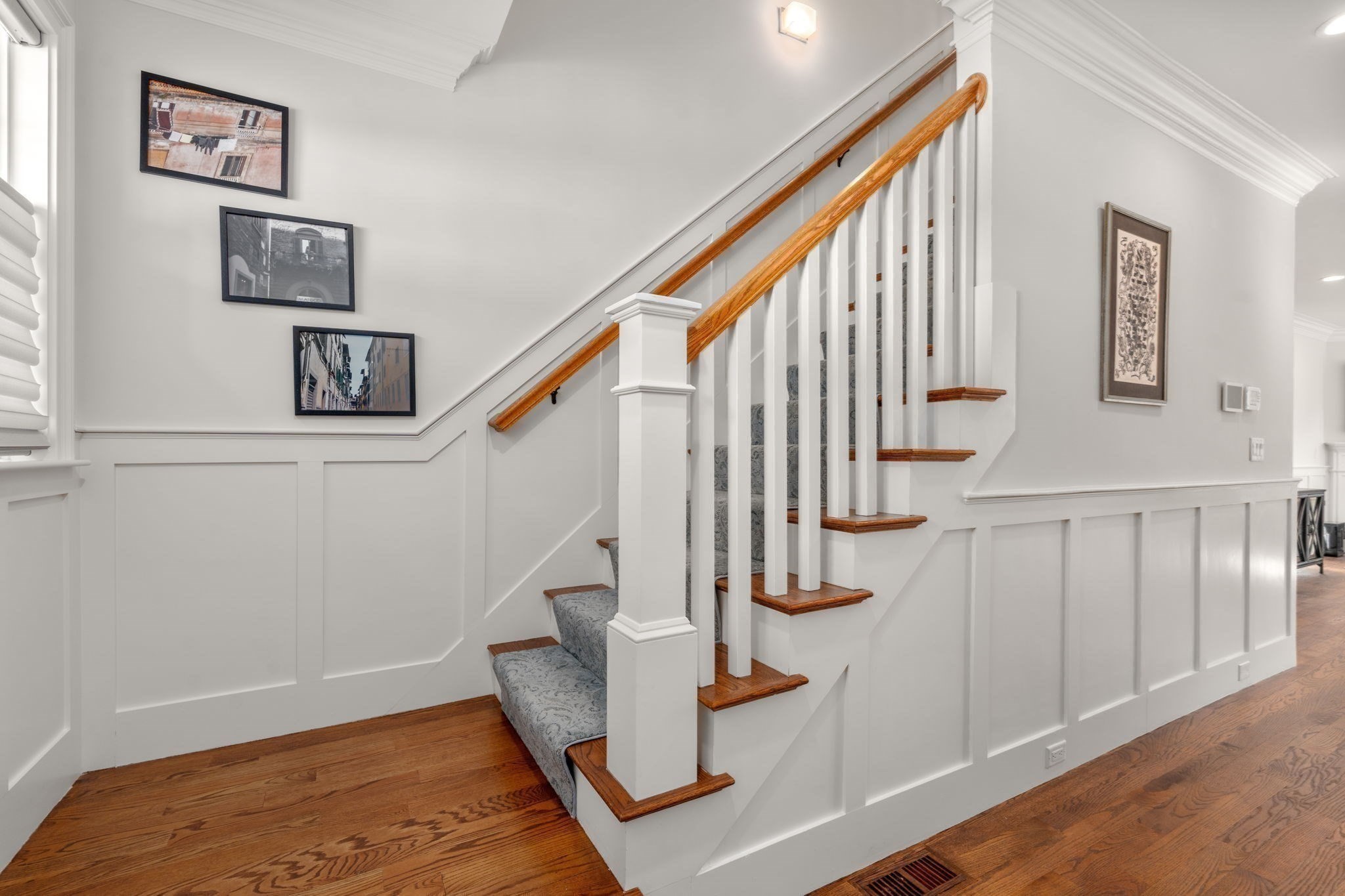 210 Evelyn Road, Unit 210 Newton, MA 02468 - Photo 4 of 22 Gallery Image 4