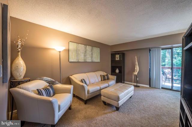 2253 Castle Rock Square, Unit 11C Reston, VA 20191 - Photo 1 of 33 Gallery Image 1
